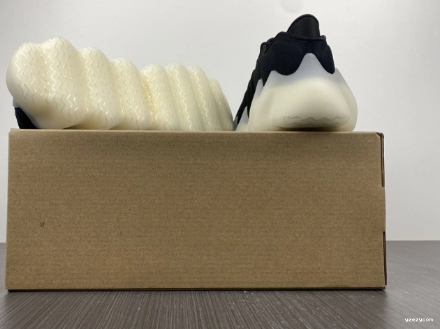 H68031 400 ADIDAS YEEZY 0729